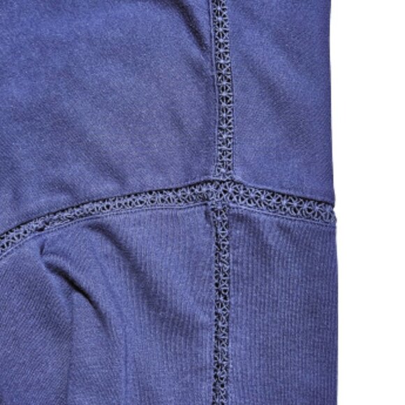 Old Navy Dk Blue 3/4 Sleeve Crochet Embellished Top - XL - Picture 4 of 8